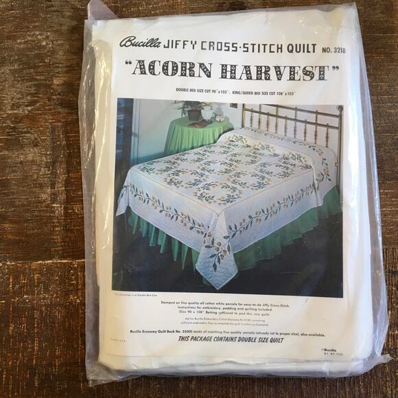 Bucilla Jiffy Cross Stitch Quilt Acorn Harvest Double Bed 90 x 103 NEW SEALED - Picture 1 of 4